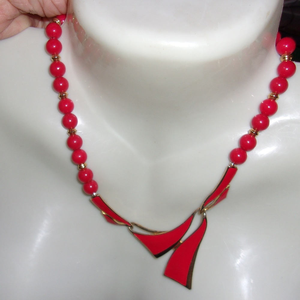 Vintage Orange and Gold Beaded Enamel Necklace